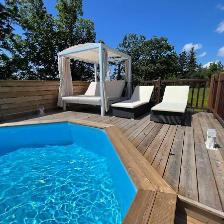 Le Jade By Interhome Cruis