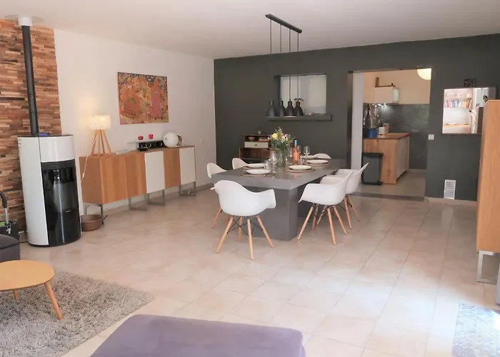 Le Jade By Interhome *