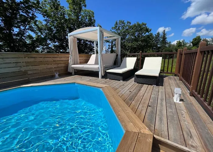 Le Jade By Interhome Cruis